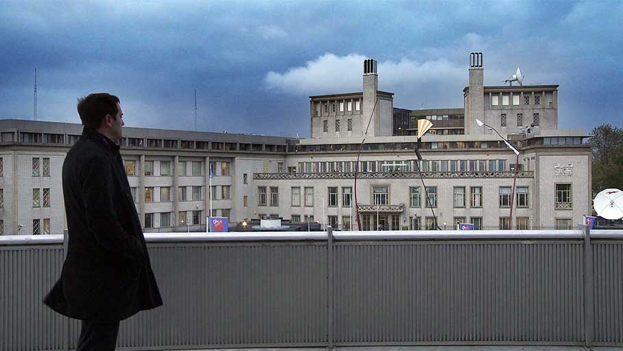 Marko in front of ICTY